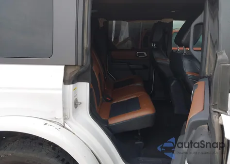 2024 Ford Bronco Outer Banks z USA, uszkodzony, nr VIN 1FMDE8BH7RLA89917